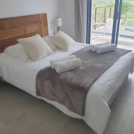 Privee-piscine-vue Mer-pinarello-cirindinu