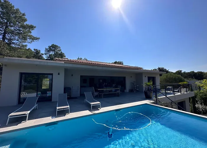 Privée-piscine-vue Mer-pinarello-cirindinu *