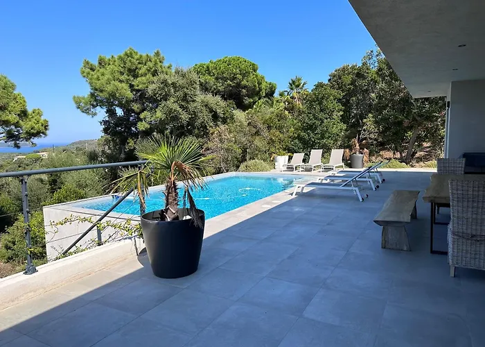 Privée-piscine-vue Mer-pinarello-cirindinu