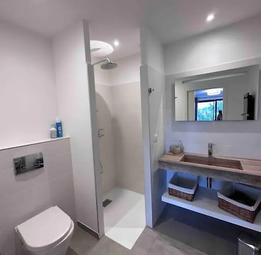 Privée-piscine-vue Mer-pinarello-cirindinu * Zonza