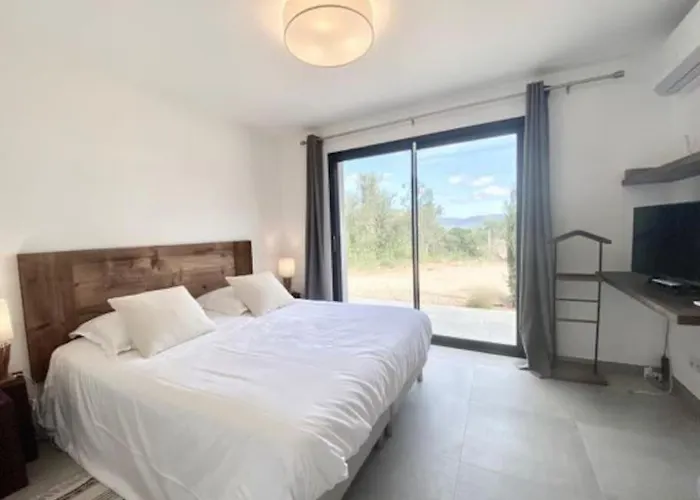 Privée-piscine-vue Mer-pinarello-cirindinu *