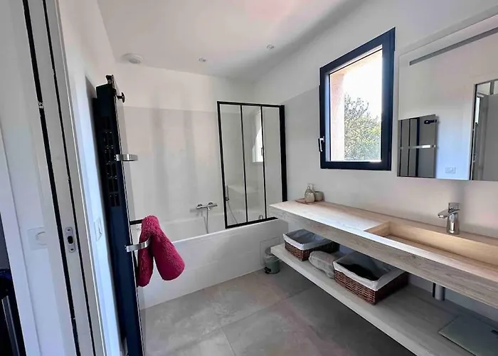 Privée-piscine-vue Mer-pinarello-cirindinu *