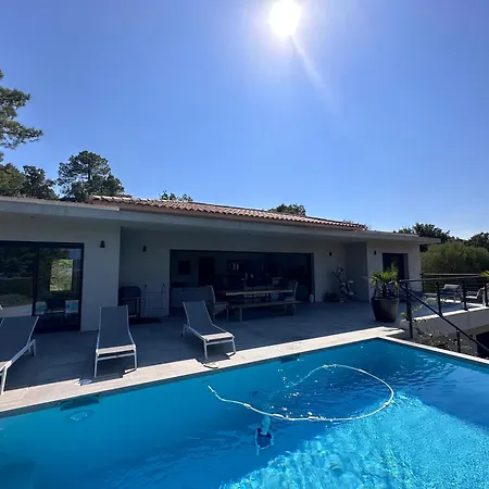 Privee-piscine-vue Mer-pinarello-cirindinu *