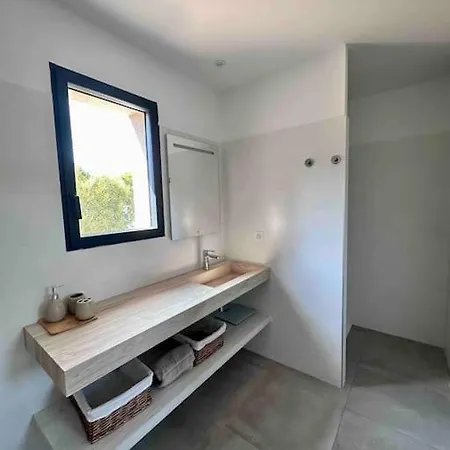 Villa Privee-piscine-vue Mer-pinarello-cirindinu