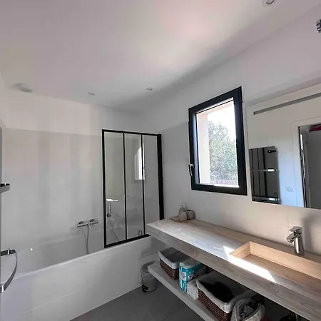 Privee-piscine-vue Mer-pinarello-cirindinu