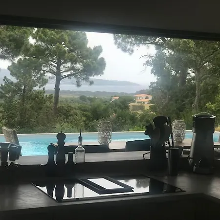 Villa Privee-piscine-vue Mer-pinarello-cirindinu *