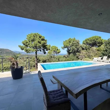 Villa Privee-piscine-vue Mer-pinarello-cirindinu Zonza