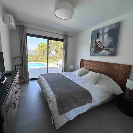 Privee-piscine-vue Mer-pinarello-cirindinu * Zonza