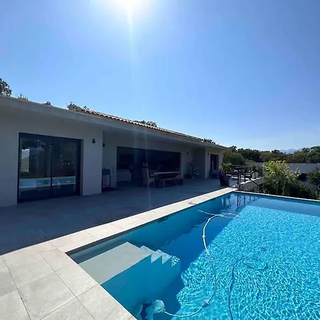 Privee-piscine-vue Mer-pinarello-cirindinu Villa